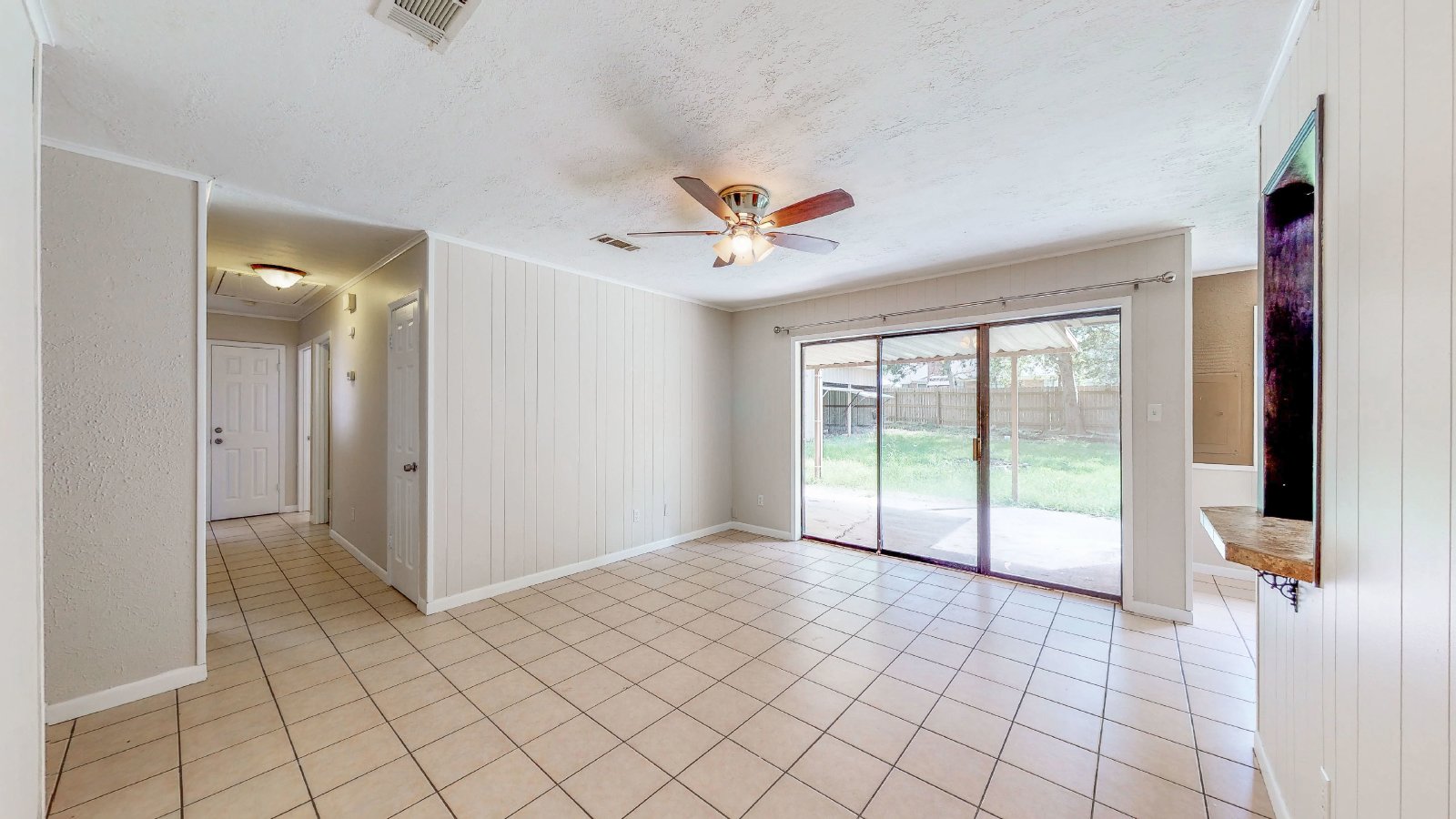 1418 Magnolia property image