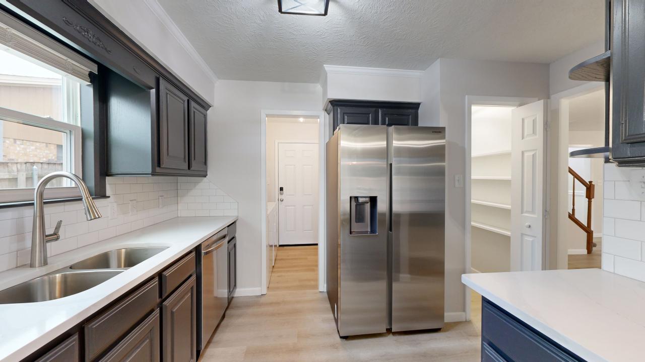 3503 Broad Oak Circle property image