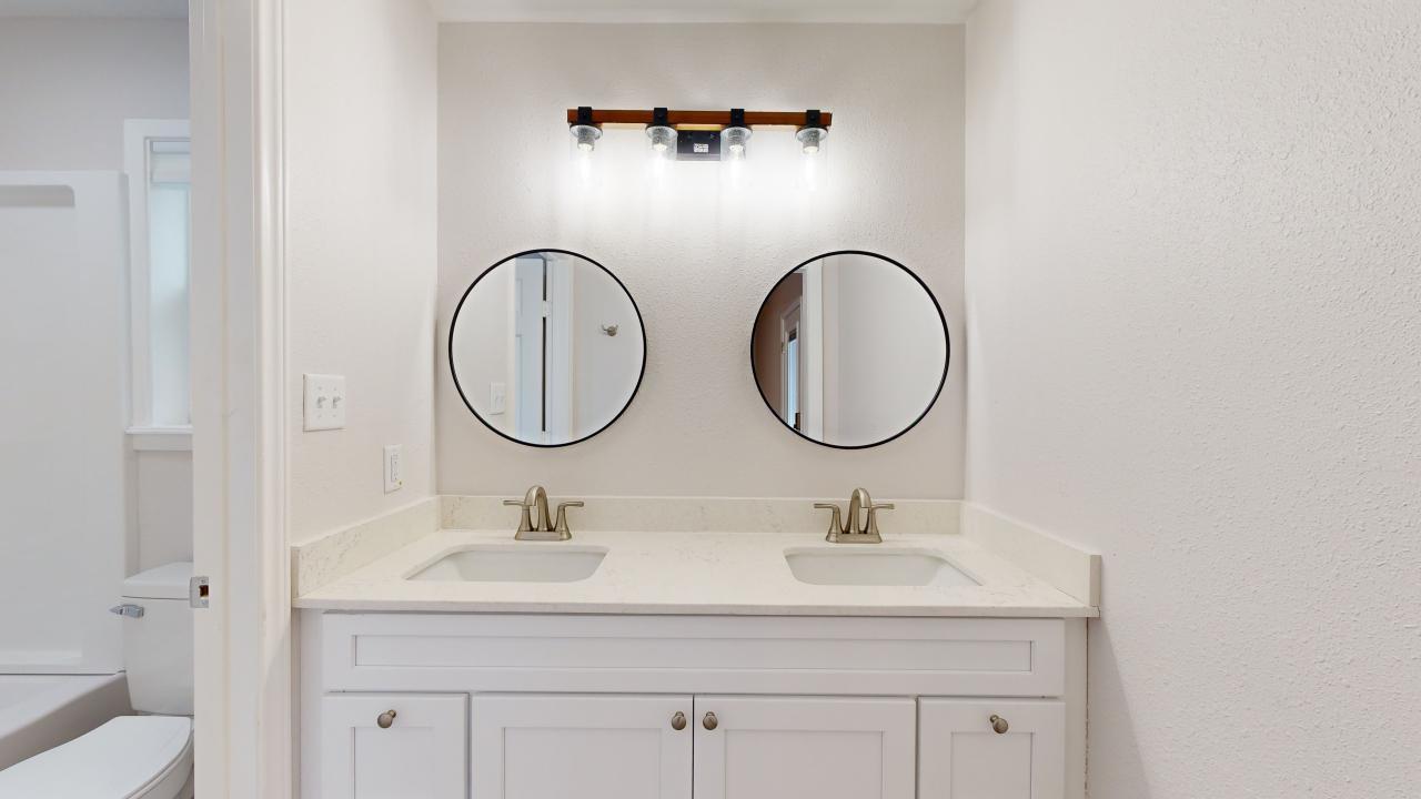 3503 Broad Oak Circle property image