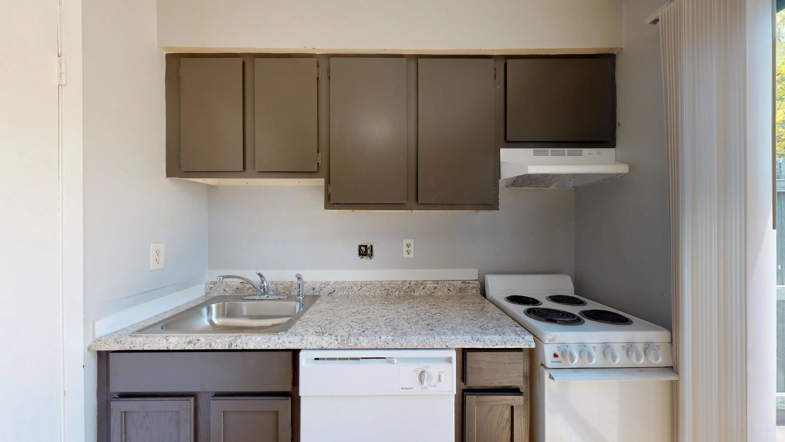 725 Peppertree Dr Apt 1 property image