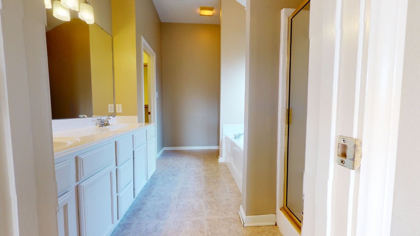 238 Stuttgart property image