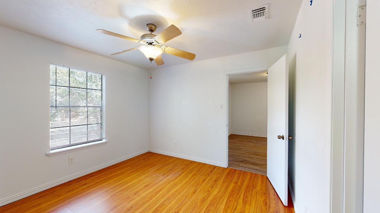 Unit D property image