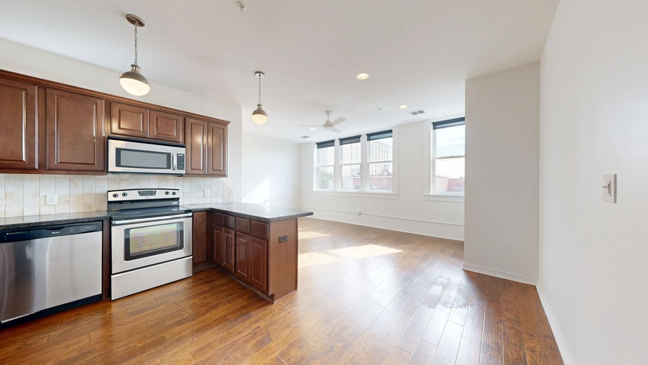 206 N Main 122 property image