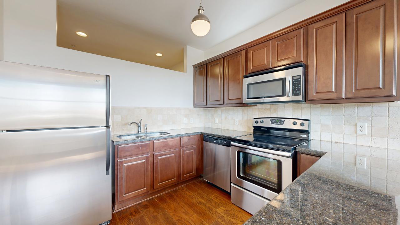 206 N Main 122 property image