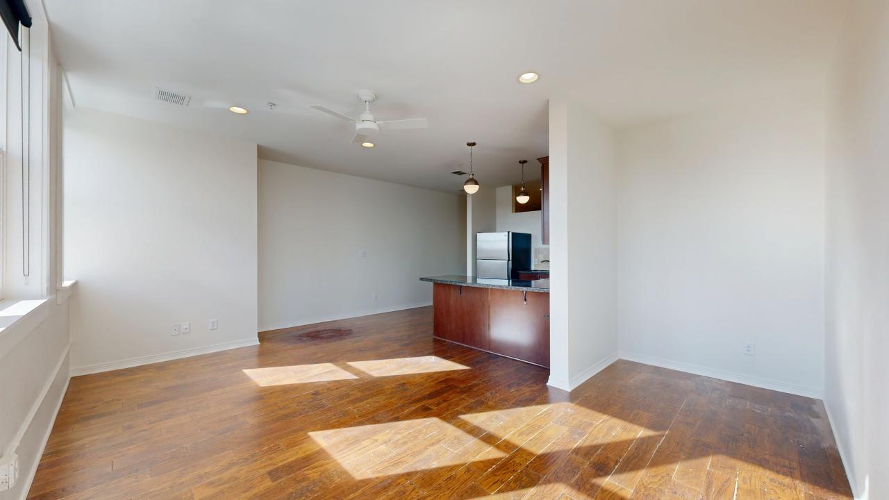 206 N Main 122 property image