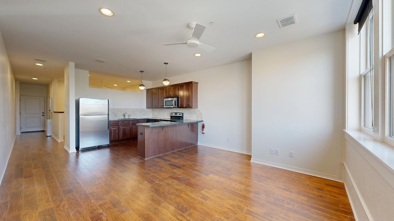 206 N Main 128 property image