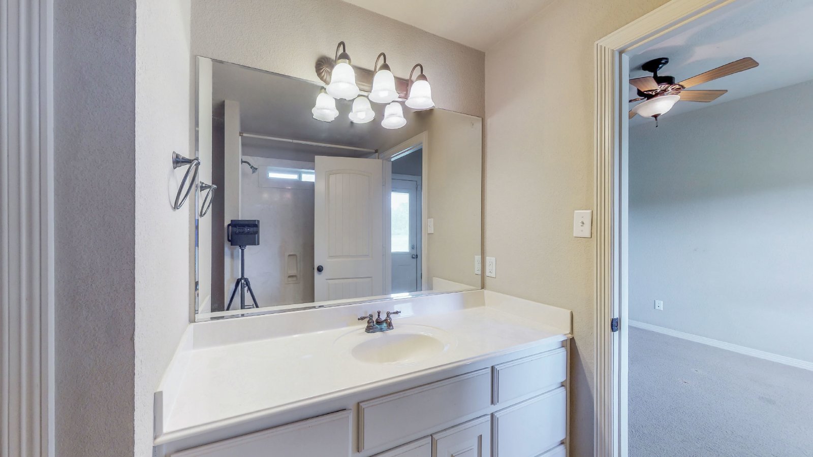 2808 Horseback Drive property image