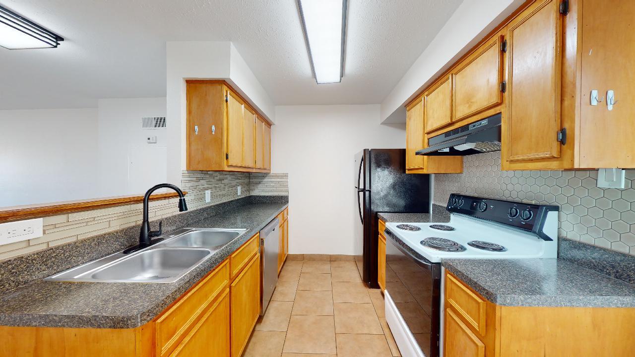 Unit B property image