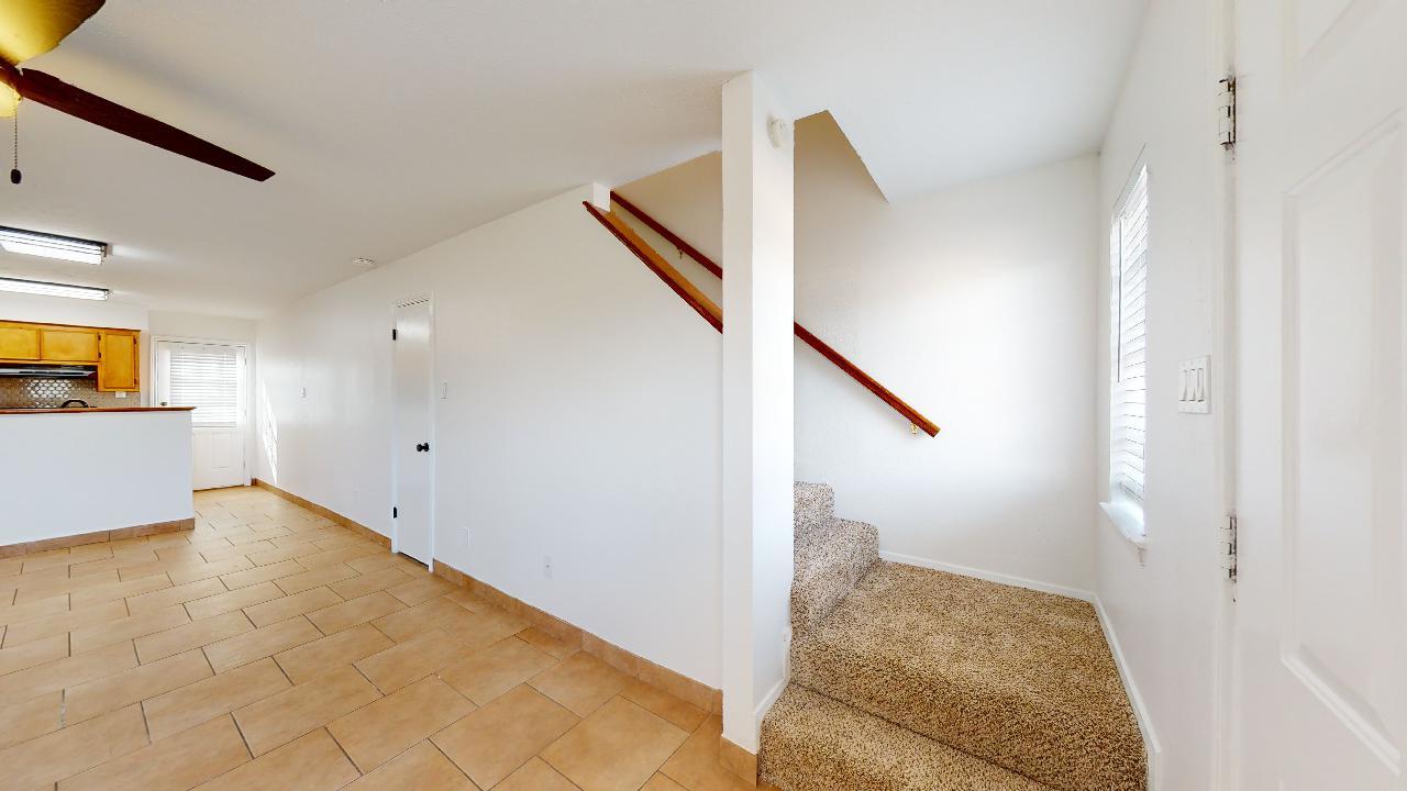 Unit B property image