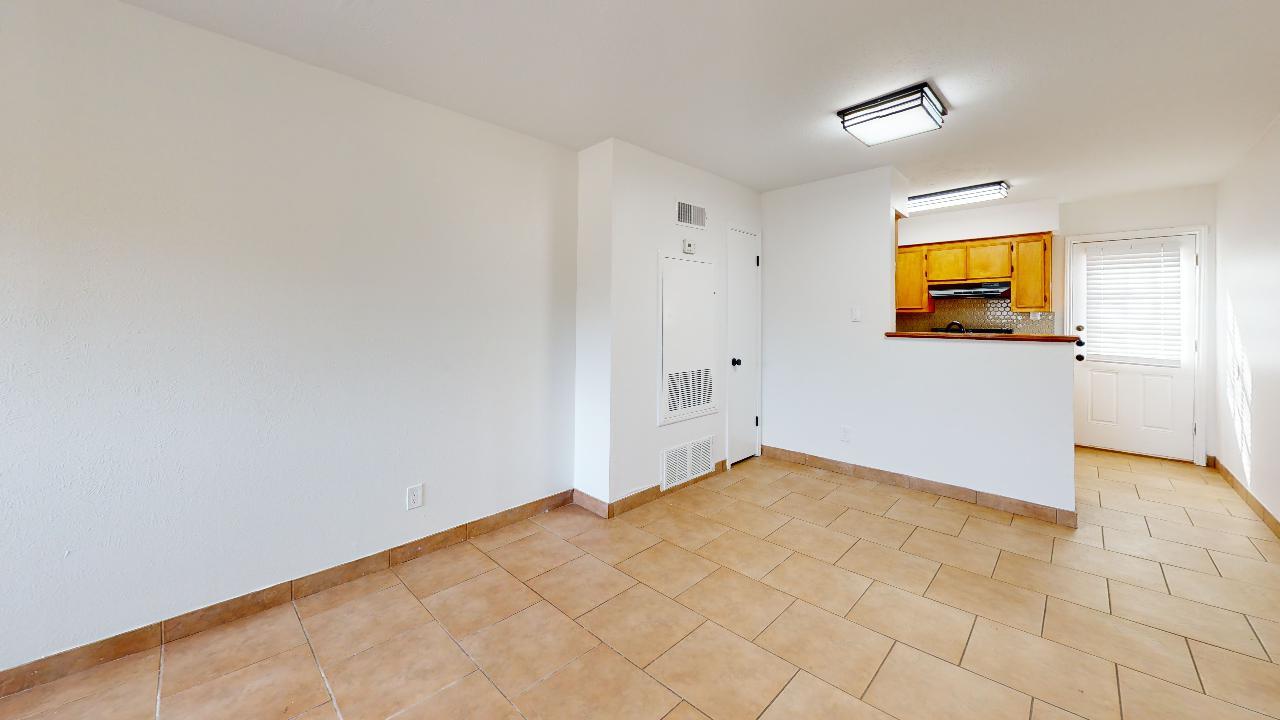Unit B property image
