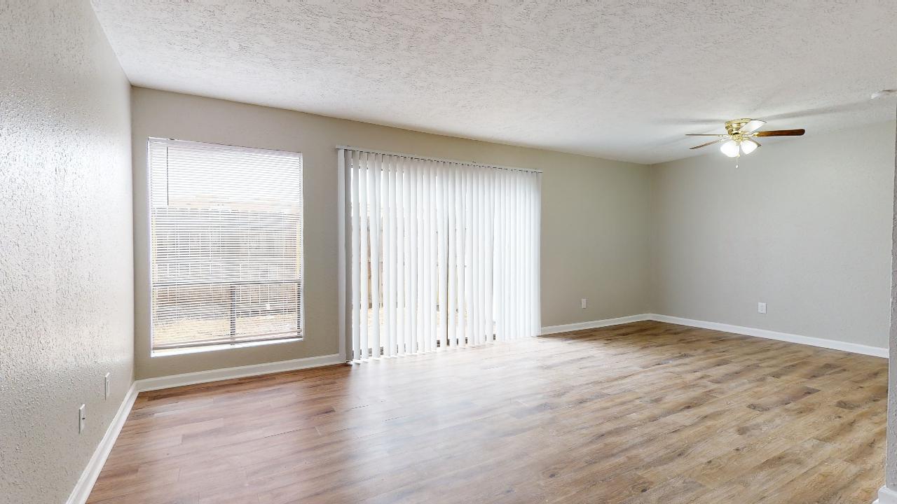 Unit B property image