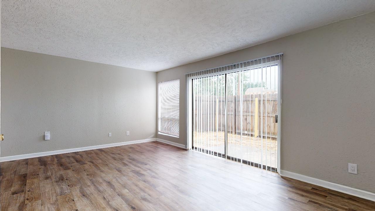 Unit B property image