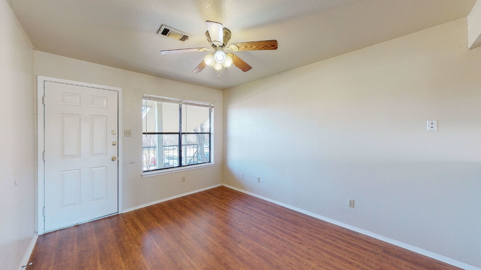 311 Manuel Unit D property image