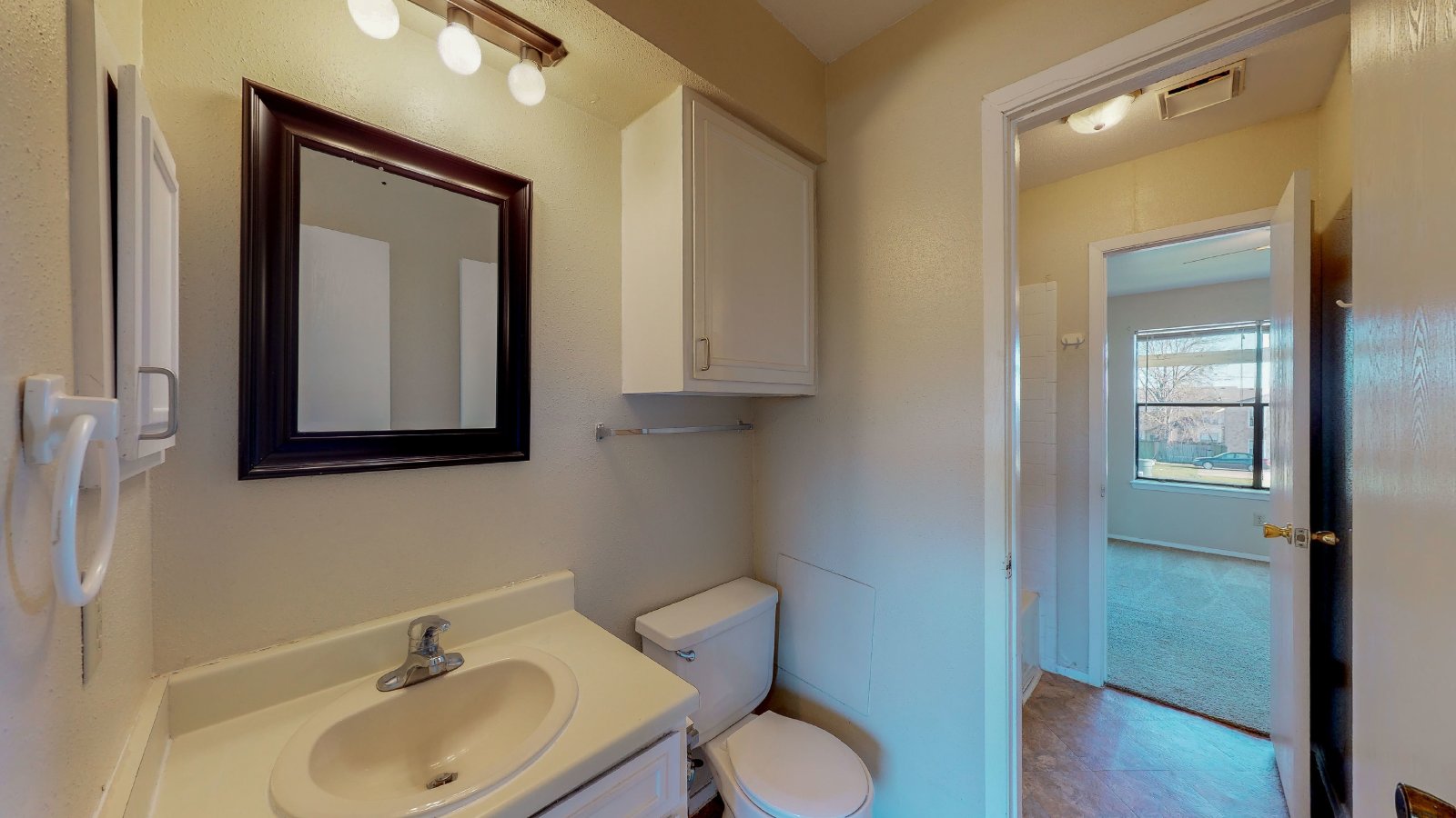 311 Manuel Unit D property image
