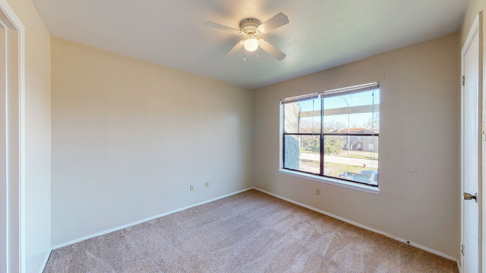 311 Manuel Unit D property image