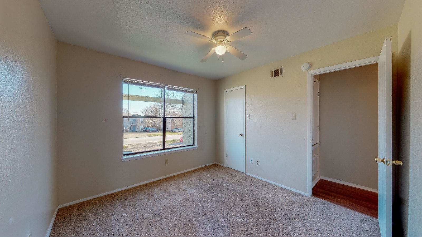 311 Manuel Unit D property image