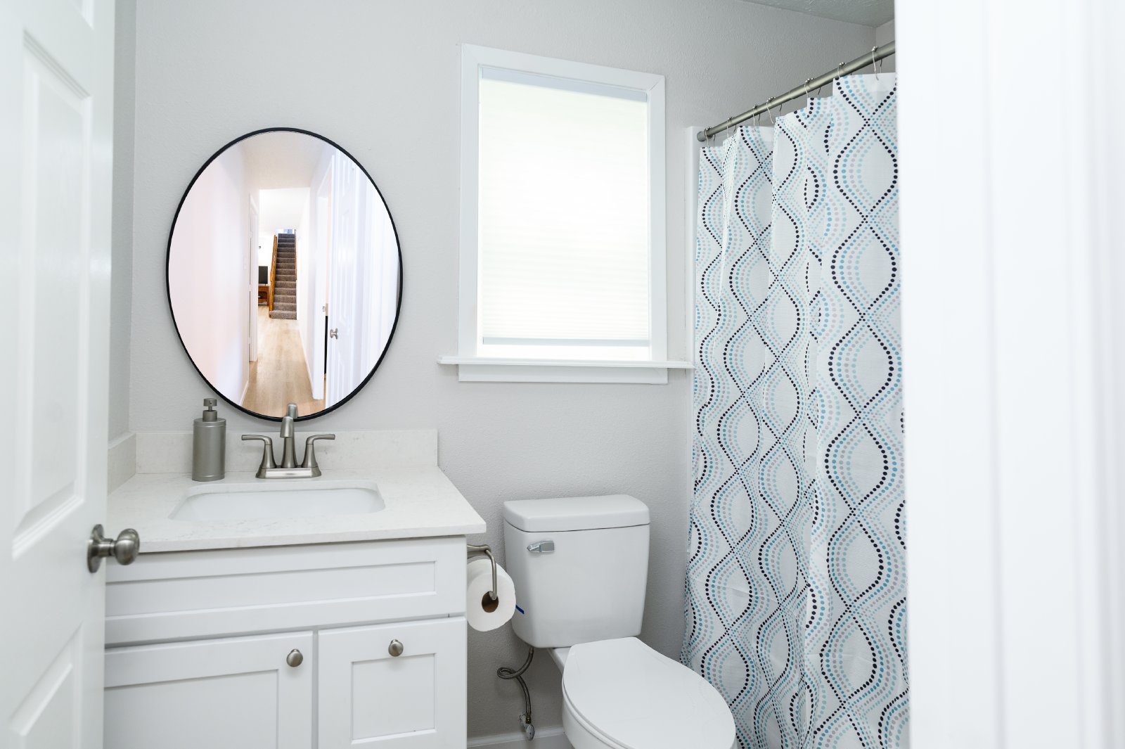 Suite D property image