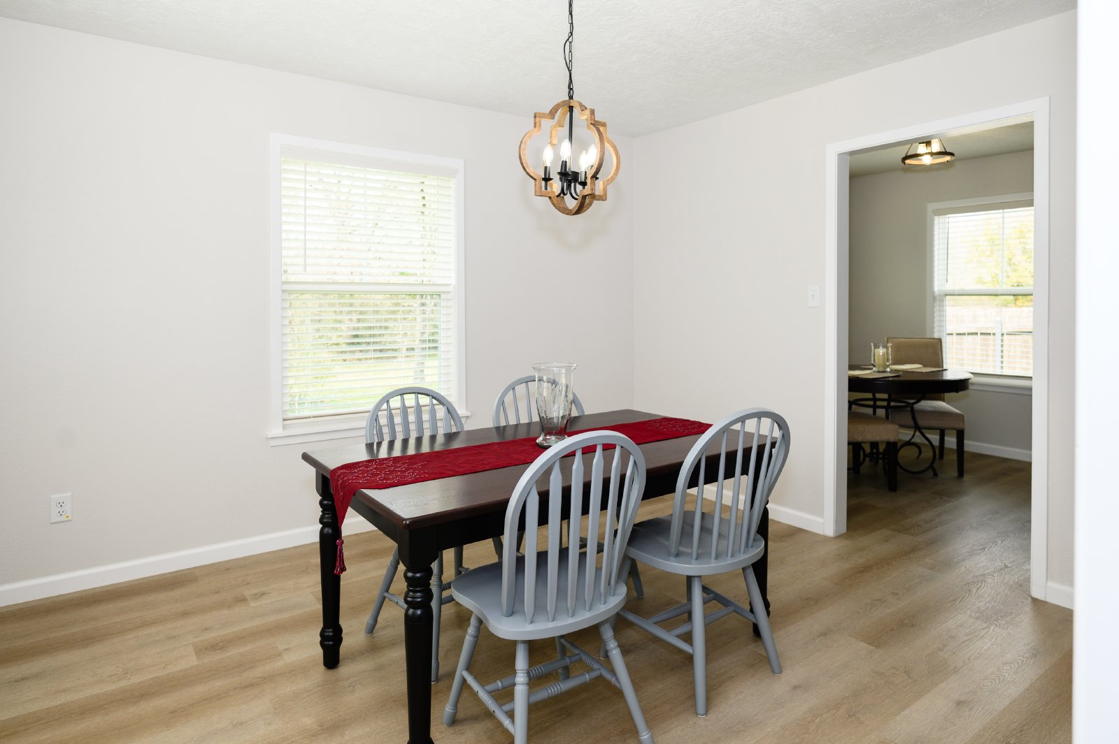 Suite D property image