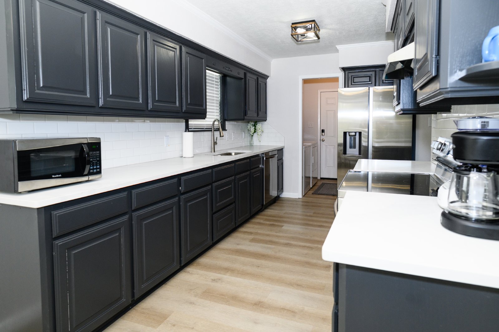 Suite D property image