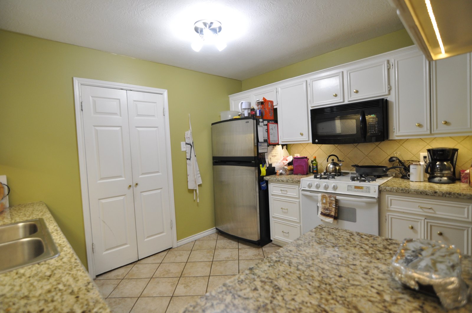 1017 Lincoln property image