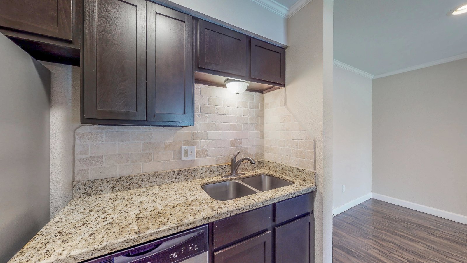 904 University Oaks #085 property image