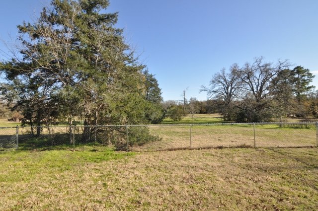 #12 property image