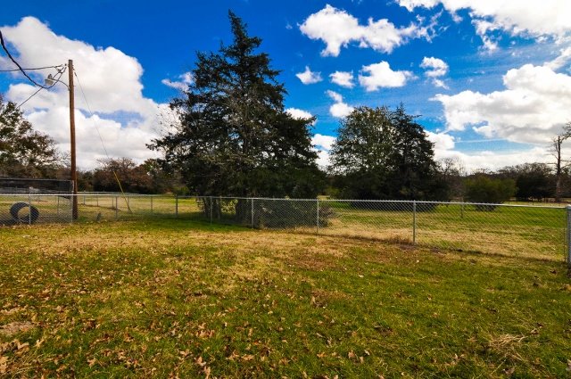 #12 property image