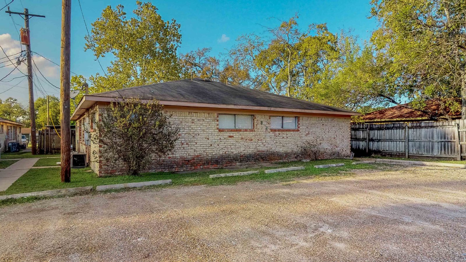204 Lynn Drive property image