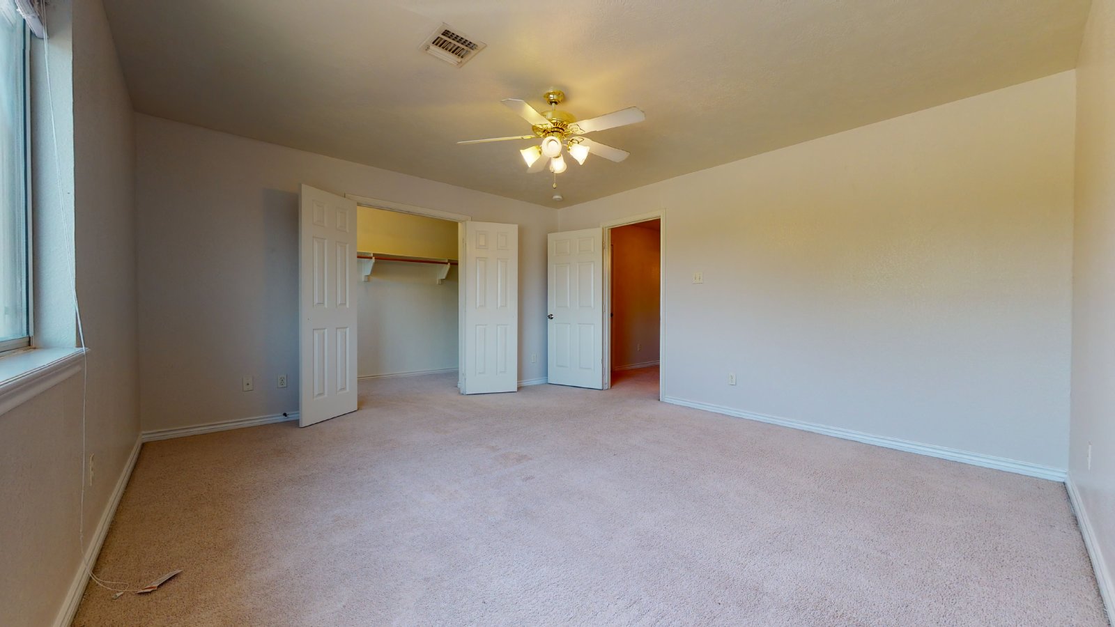 1915 Pine Tree B property image