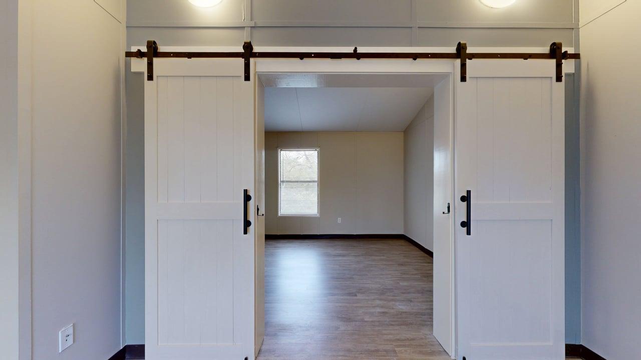 5585 Straub 105 property image