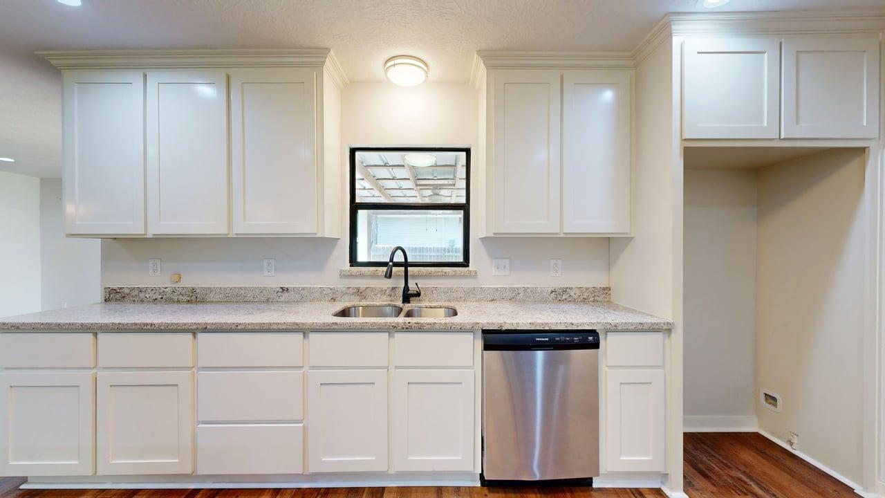 May Move In property image