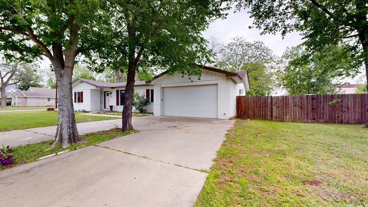 May Move In property image