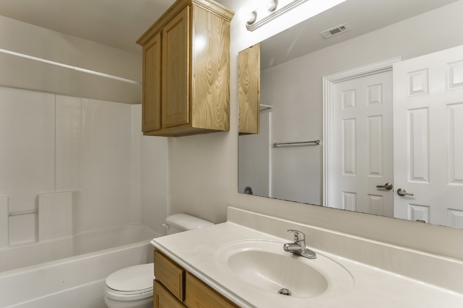 1001 KRENEK TAP #2902 A property image
