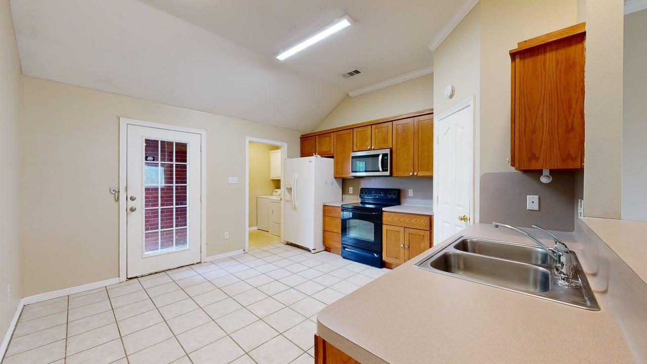 2411 Trace Meadows property image