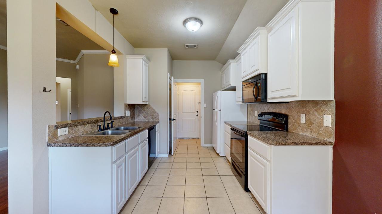 2814 Horseback Dr. property image