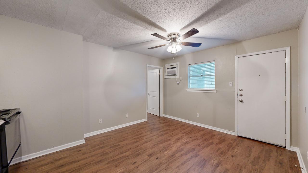 Unit 12 property image