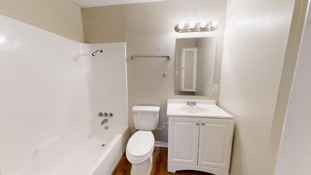 Unit 12 property image