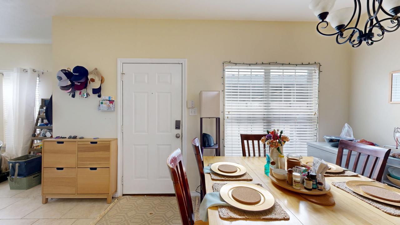 1125 Welsh property image
