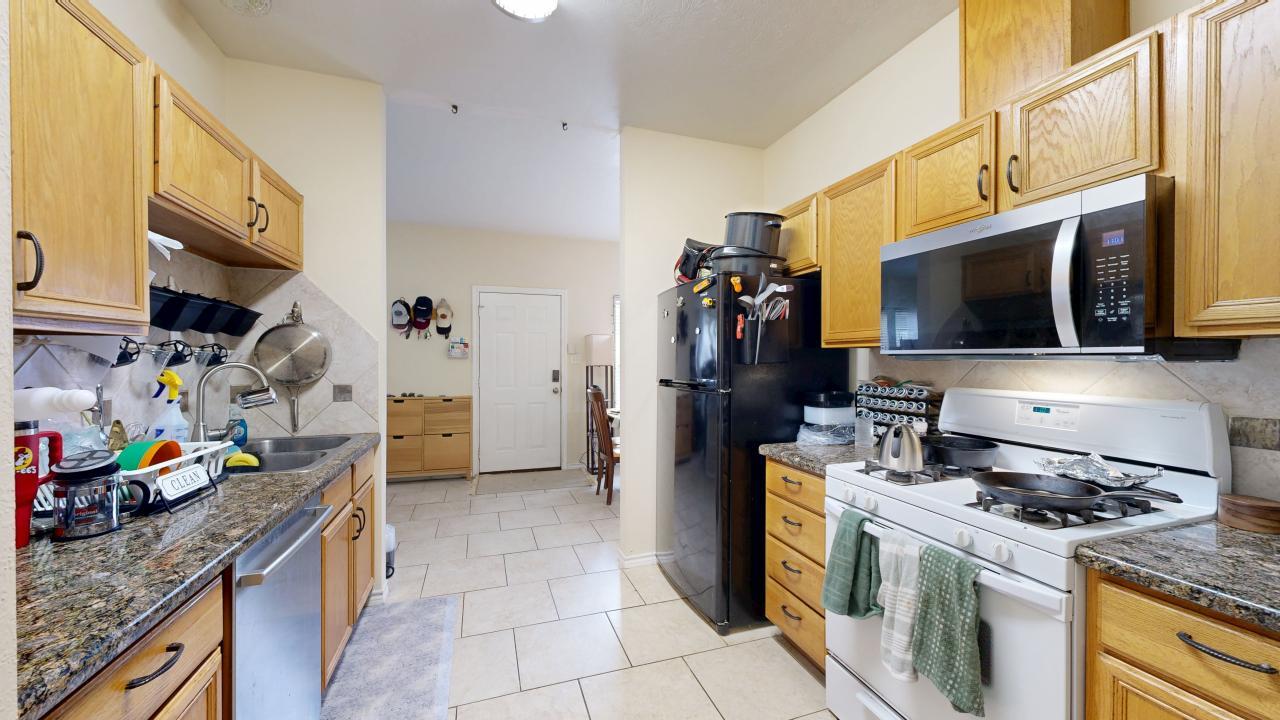 1125 Welsh property image