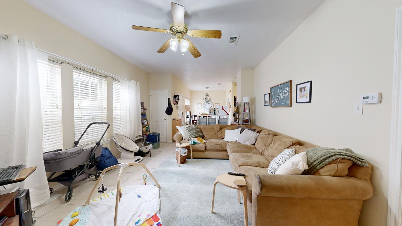 1125 Welsh property image