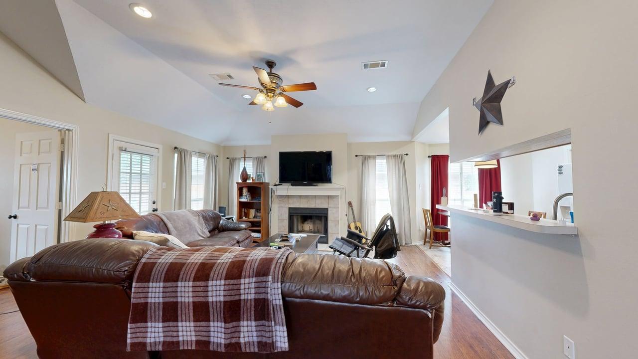 2415 Carnation Ct property image