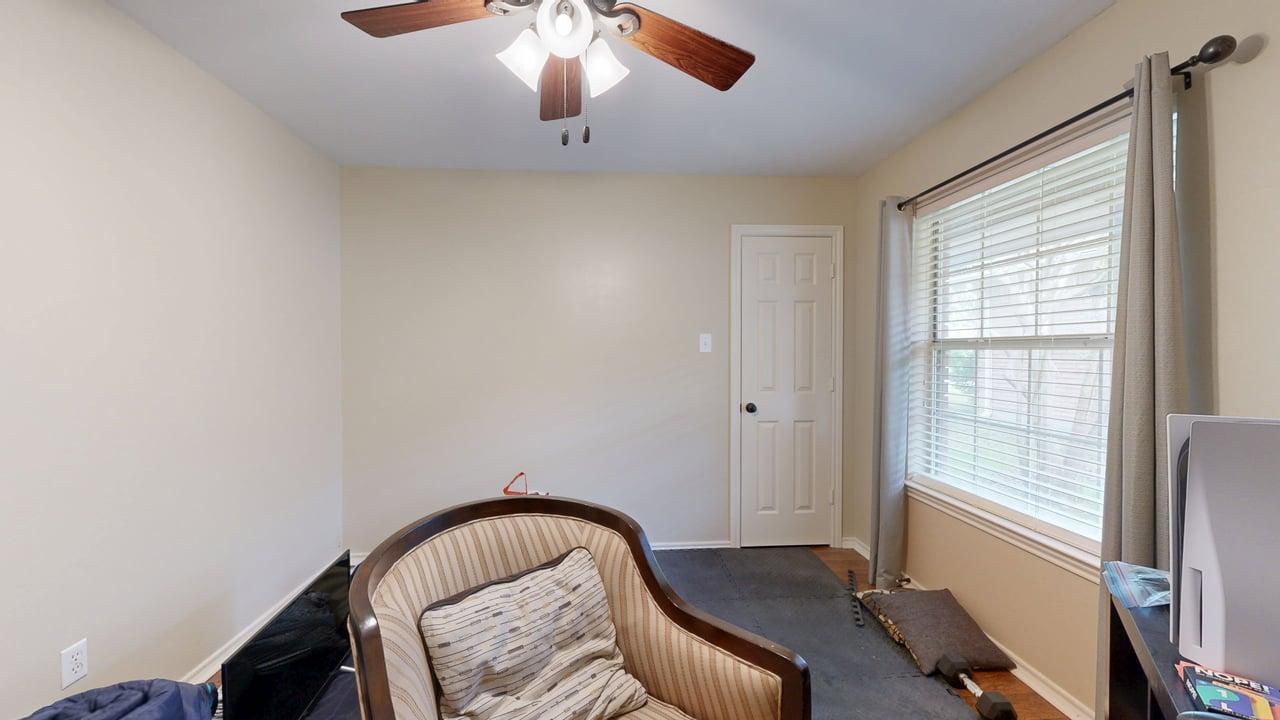 2415 Carnation Ct property image
