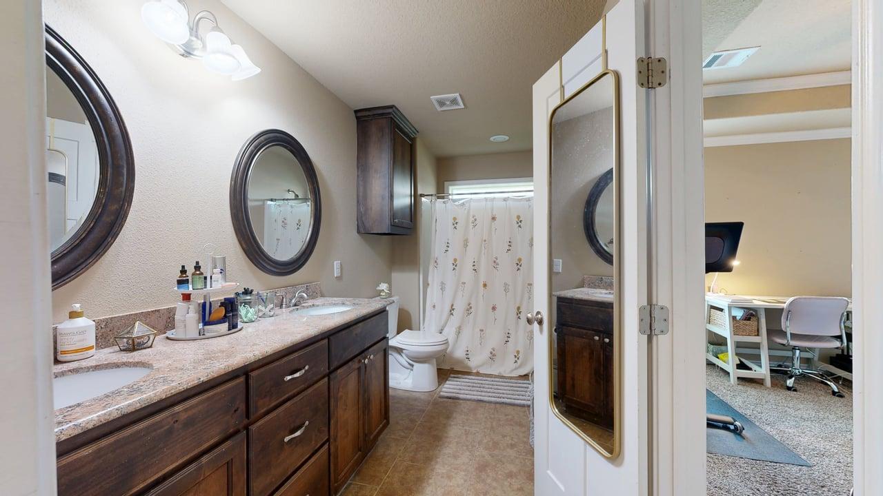Unit C property image