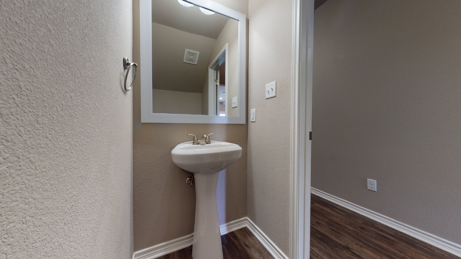3519 Summerway Drive property image