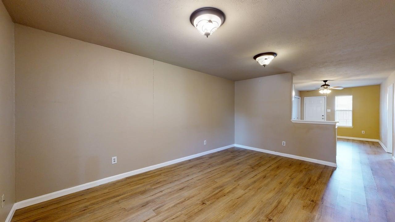 Unit B property image