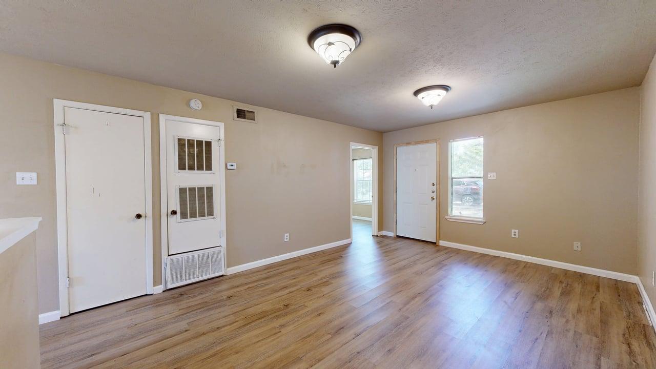 Unit B property image