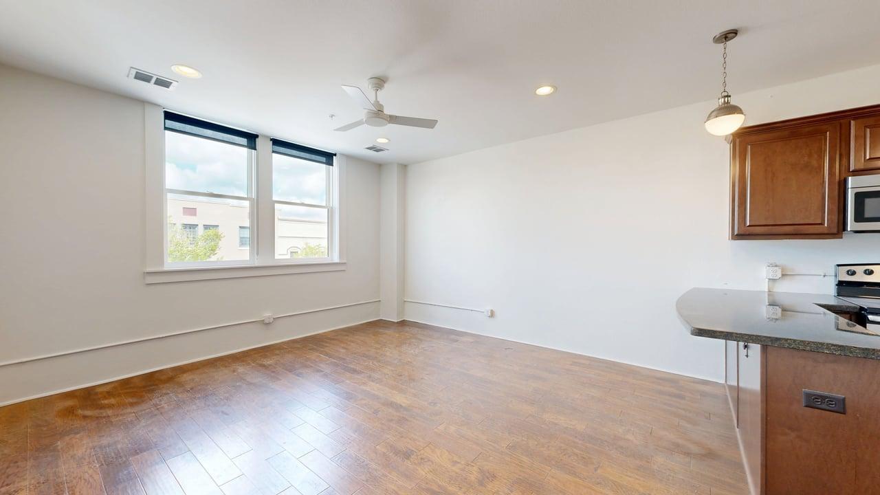 206 N Main 121 property image