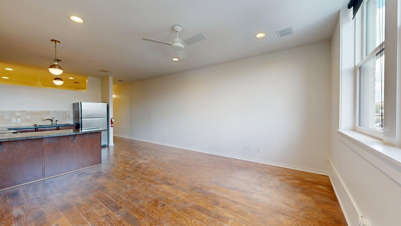 206 N Main 121 property image