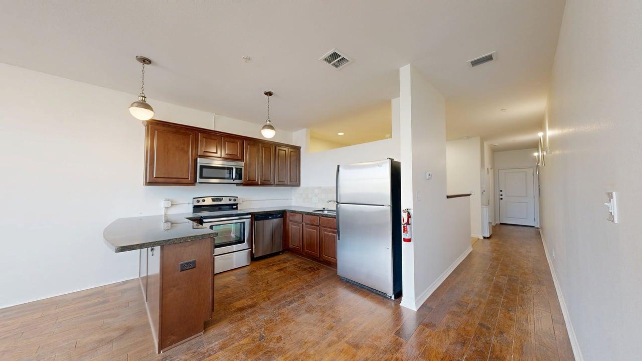206 N Main 121 property image