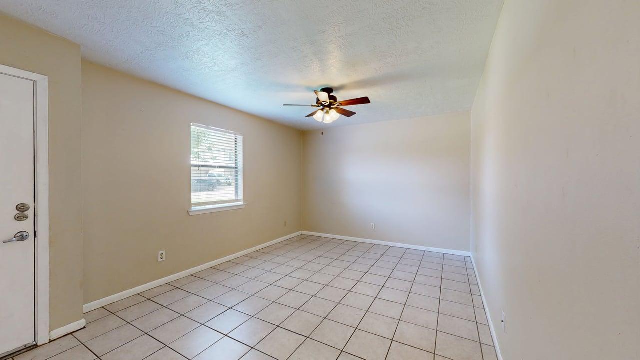 1002 Hardwood Lane property image